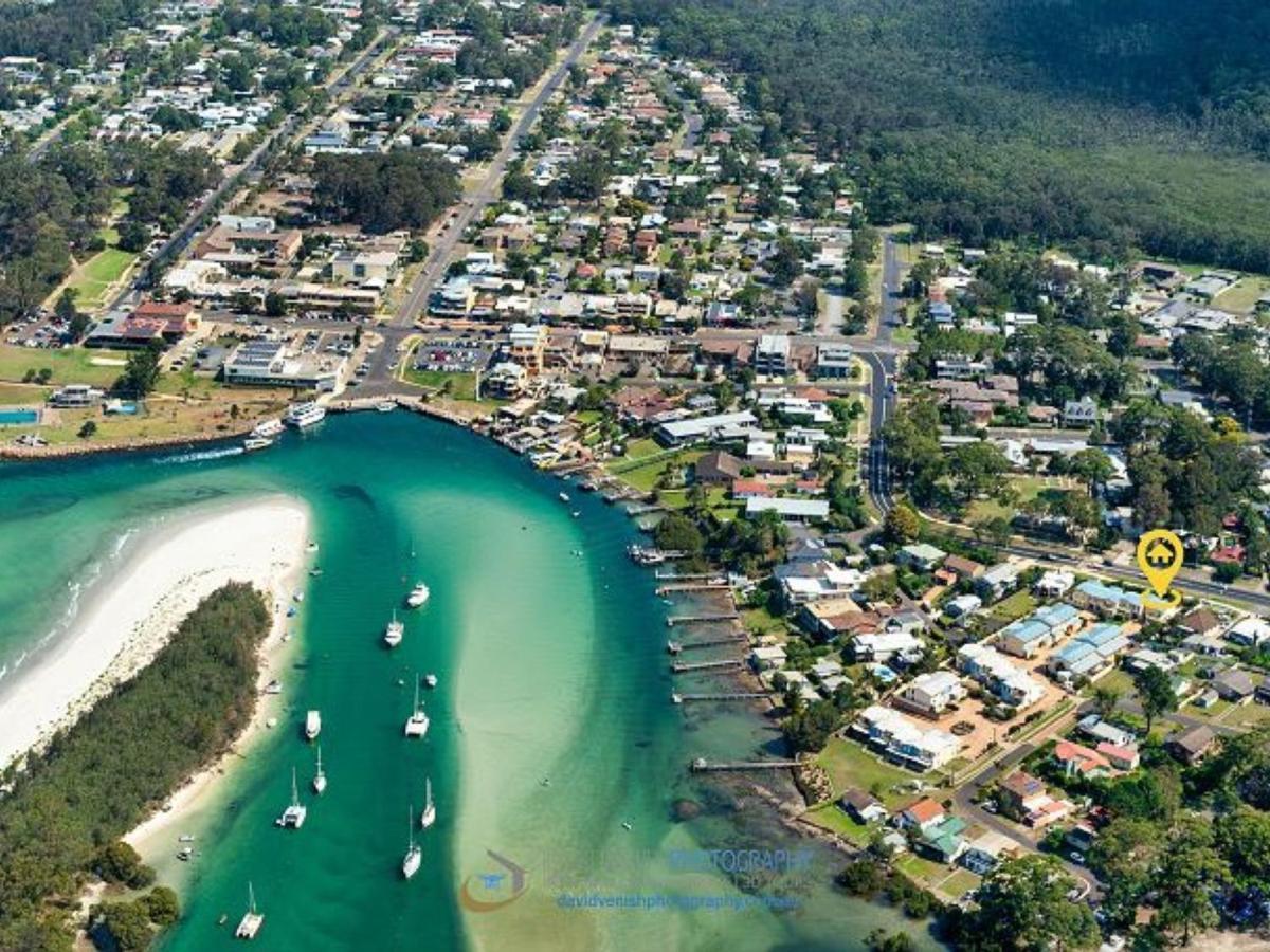 The Porthole Of Huskisson By Experience Jervis Bay Exterior photo