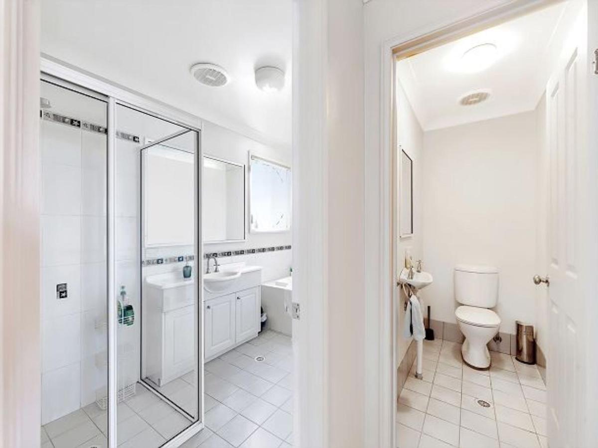 The Porthole Of Huskisson By Experience Jervis Bay Exterior photo