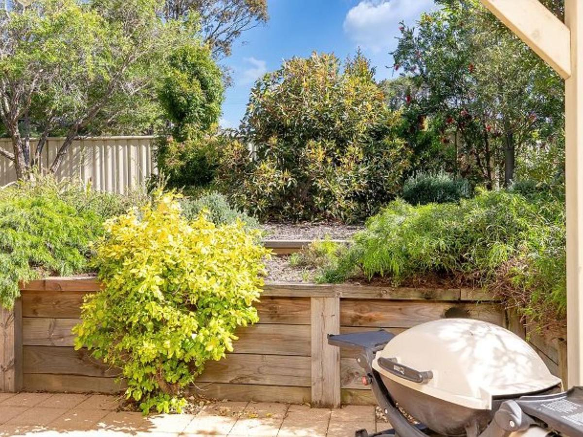 The Porthole Of Huskisson By Experience Jervis Bay Exterior photo